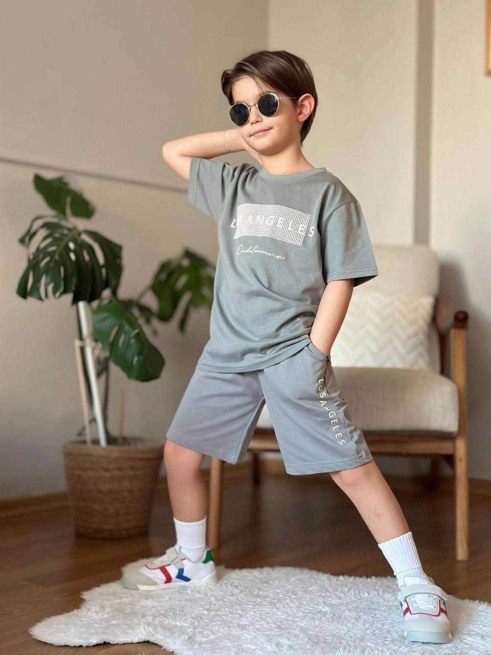 Komplet dziecięcy chłopięcy lato t-shirt spodenki bawełna sportowy 